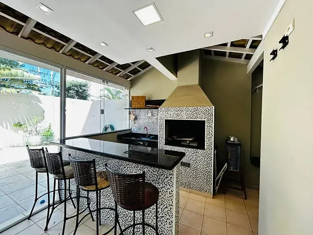 Casa 3 quartos e 3 banheiros, à venda, no bairro Parque Campolim em Sorocaba