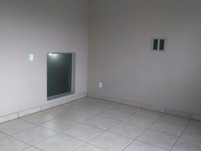 Casa 4 quartos e 3 banheiros, à venda, no bairro Aroeira em Aparecida