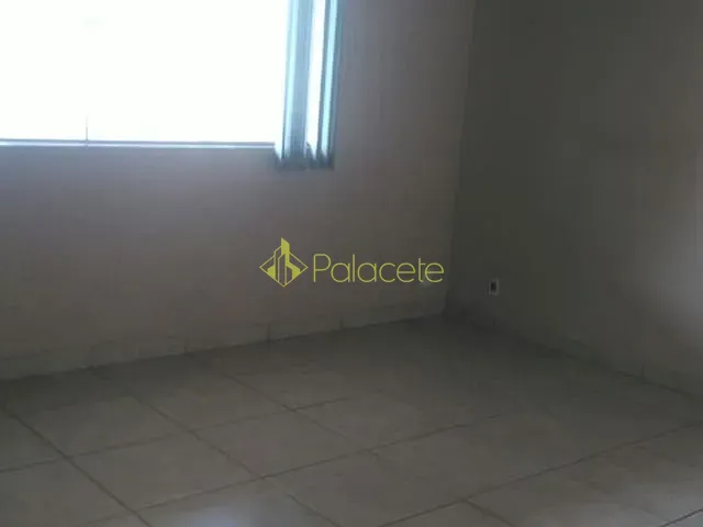Casa 4 quartos e 3 banheiros, à venda, no bairro Aroeira em Aparecida