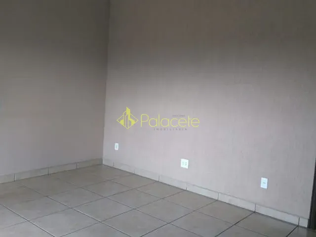 Casa 4 quartos e 3 banheiros, à venda, no bairro Aroeira em Aparecida