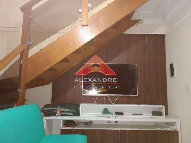 Casa 2 quartos e 1 banheiro, à venda, no bairro Recanto Caeté em São José dos Campos