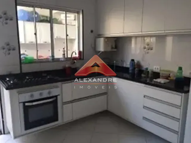 Casa 2 quartos e 1 banheiro, à venda, no bairro Recanto Caeté em São José dos Campos