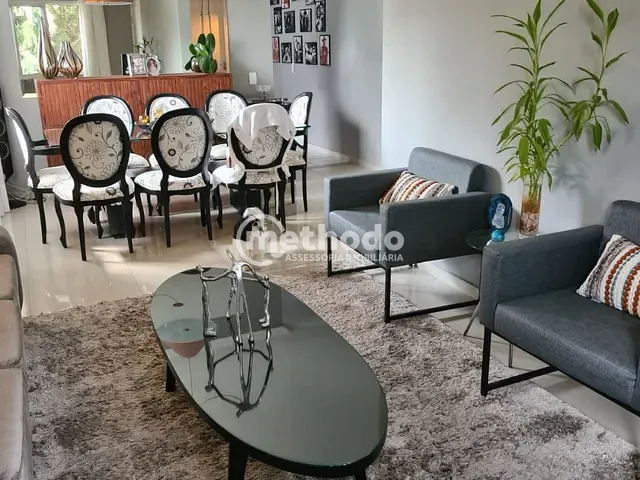 Casa com 488m² 3 quartos e 4 banheiros, à venda, no bairro Centro em Valinhos