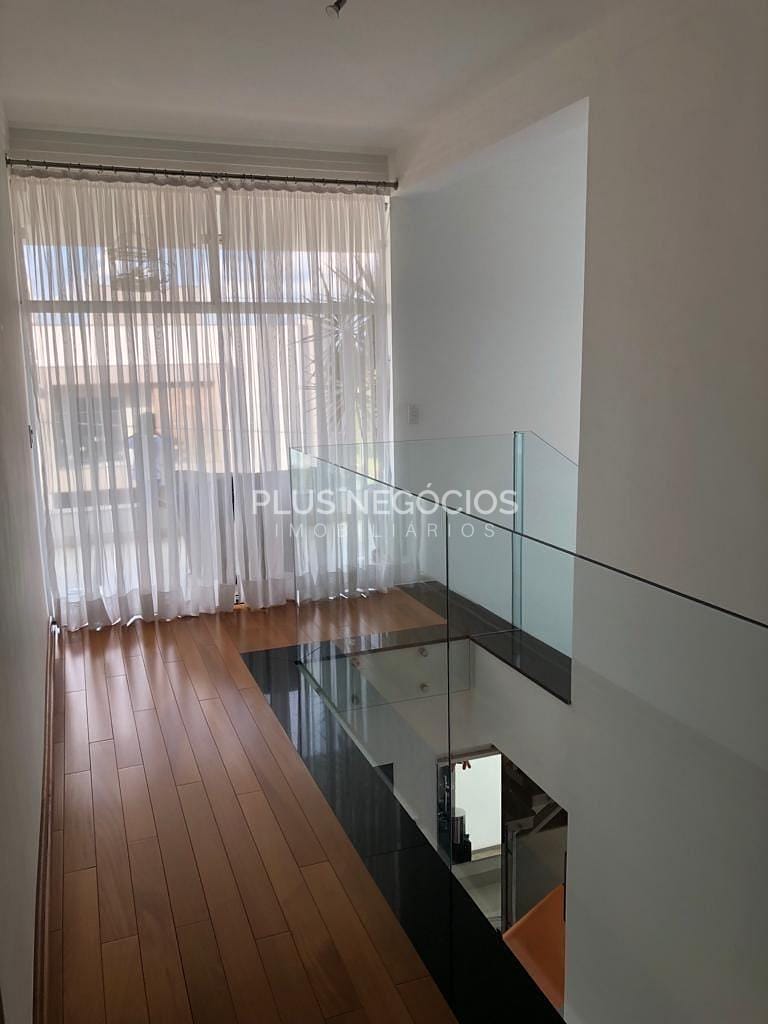 Casa, 3 quartos, 314 m² - Foto 22