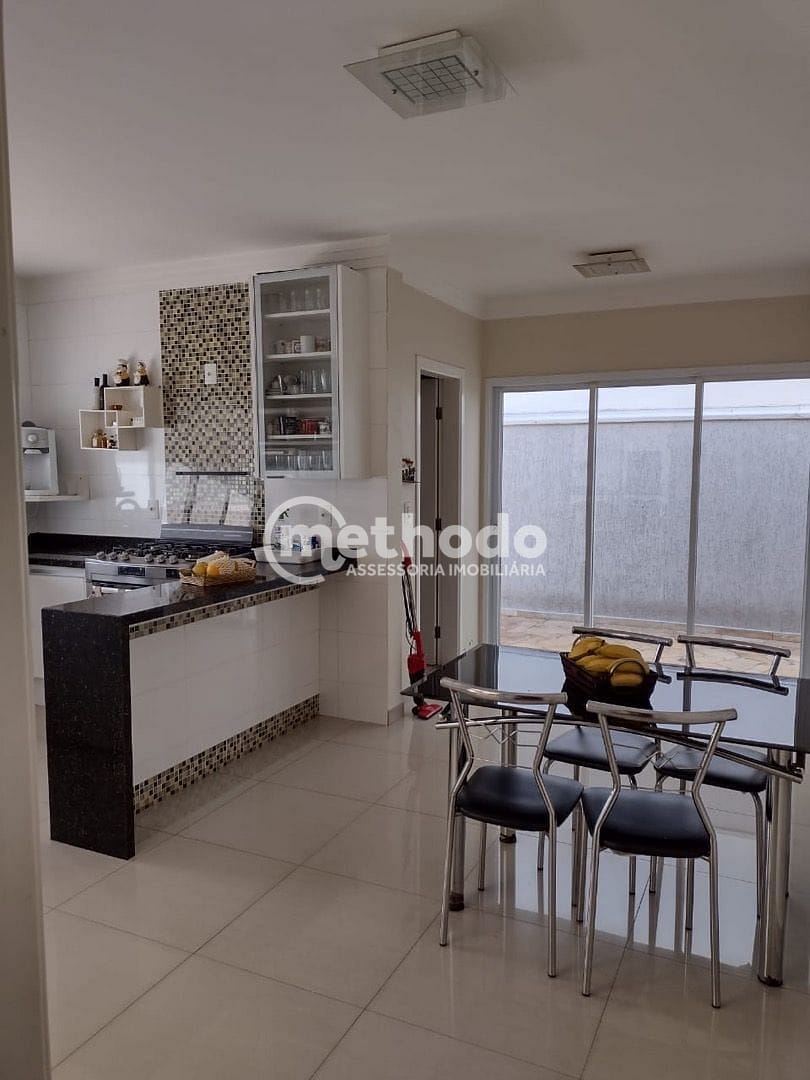 Casa, 4 quartos, 256 m² - Foto 8