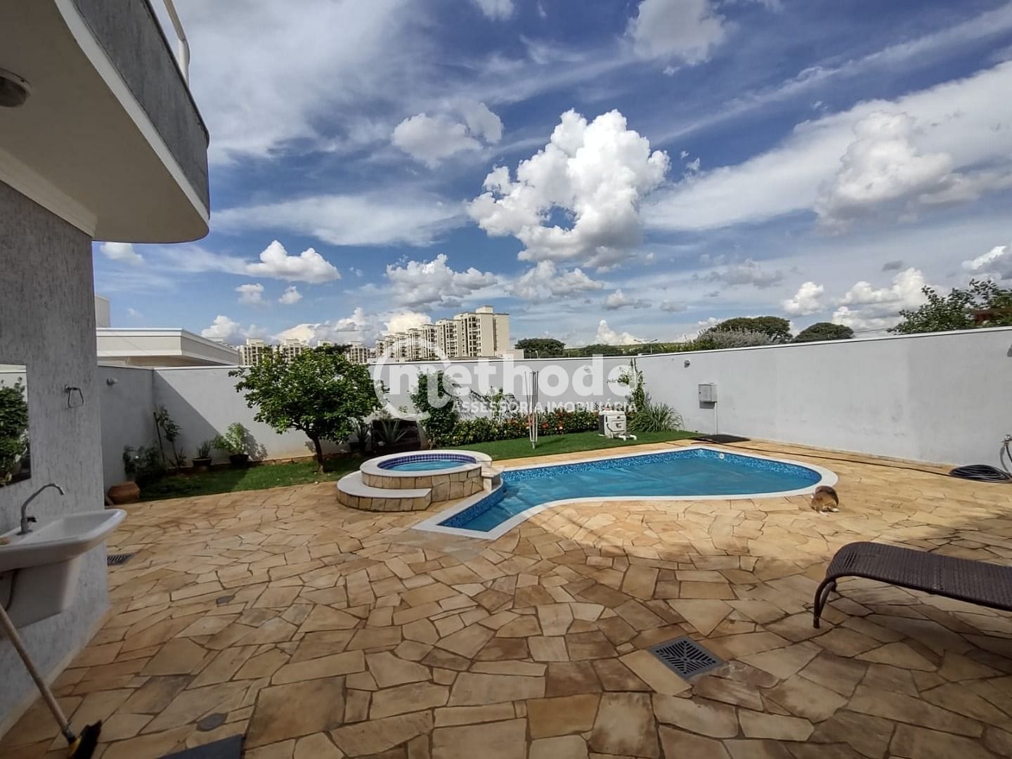 Casa, 4 quartos, 256 m² - Foto 12