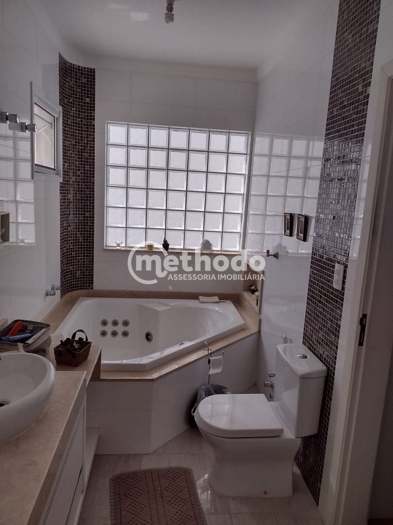 Casa, 4 quartos, 256 m² - Foto 19