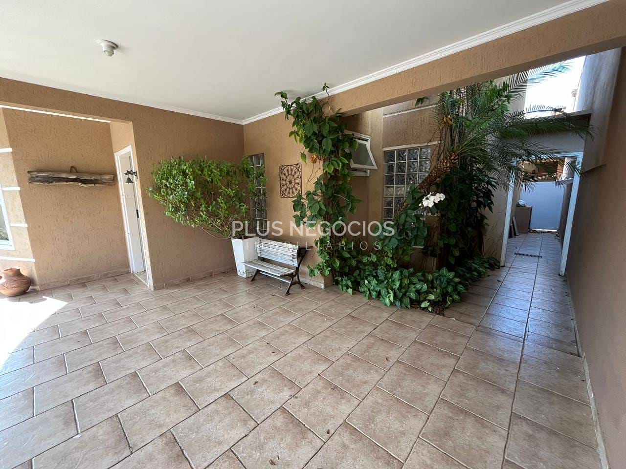 Casa, 3 quartos, 230 m² - Foto 3