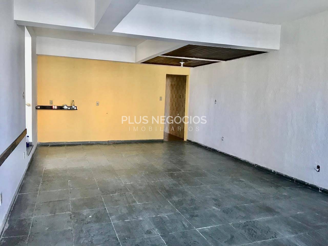 Casa à venda e aluguel com 4 quartos, 300m² - Foto 12