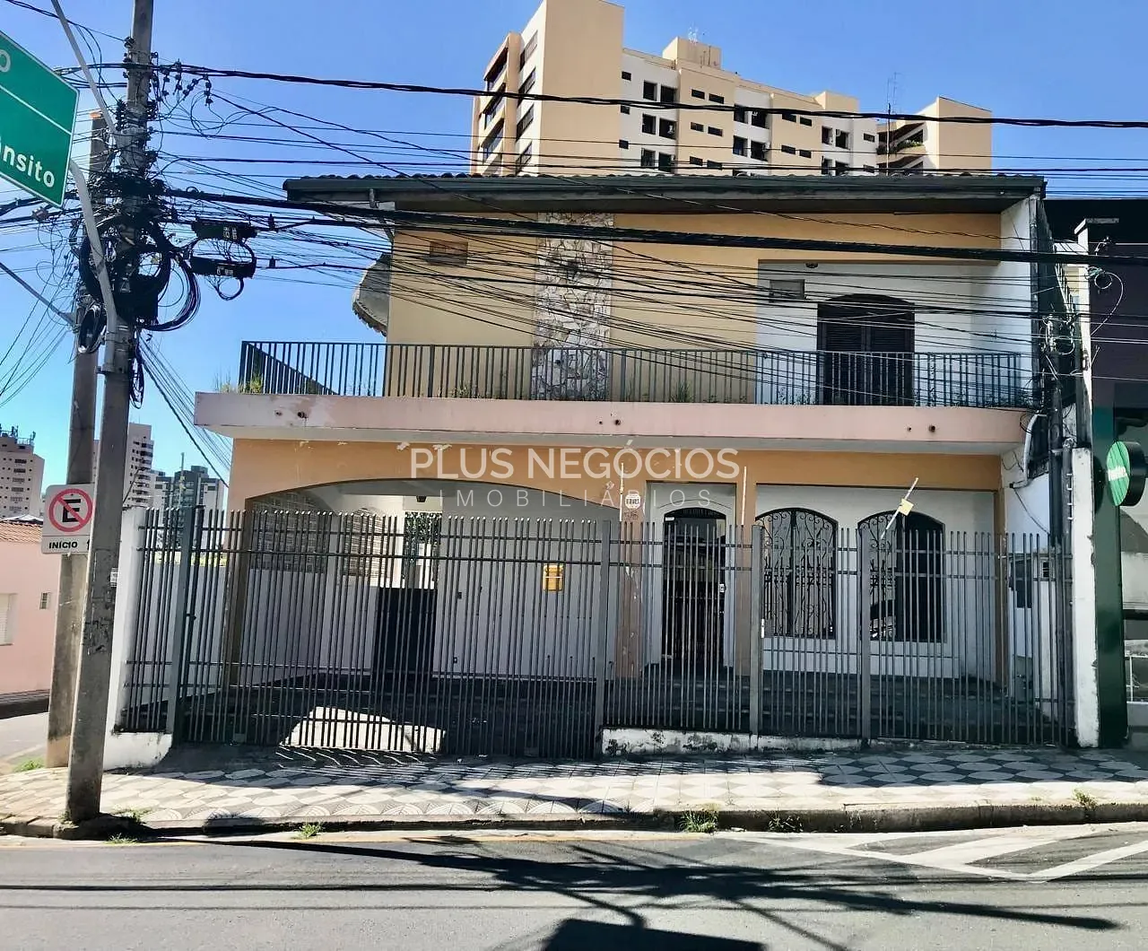 Casa, 4 quartos, 300 m² - Foto 1