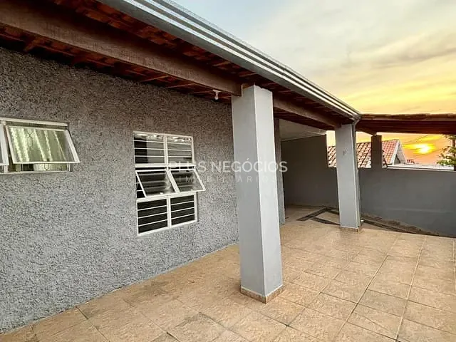 Casa com 200m² 3 quartos e 2 banheiros, à venda, no bairro Nova Votorantim em Votorantim