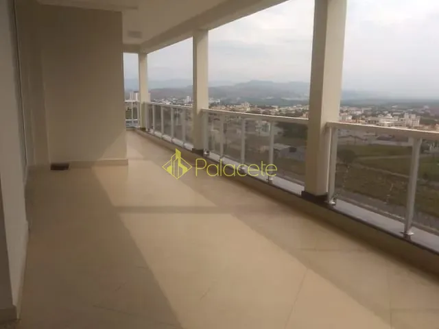 Casa com 892m² 3 quartos e 1 banheiro, à venda, no bairro Village Mantiqueira em Guaratinguetá