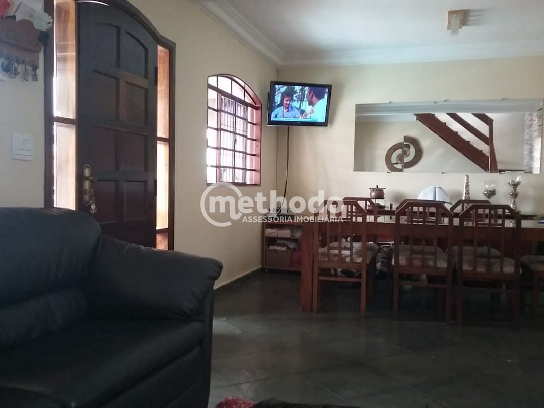 Casa, 2 quartos, 222 m² - Foto 4