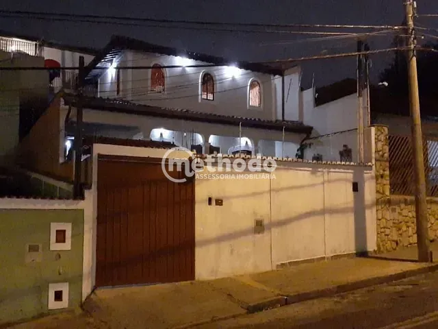 Casa com 223m² 2 quartos e 3 banheiros, à venda, no bairro Jardim São Vicente em Campinas