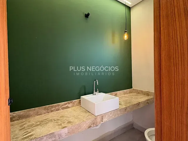 Casa com 200m² 3 quartos e 4 banheiros, à venda, no bairro Jardim Novo Horizonte em Sorocaba