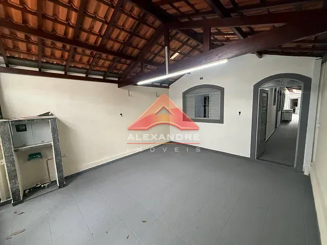 Casa com 148m² 3 quartos e 2 banheiros, à venda, no bairro Jardim Santa Inês I em São José dos Campos