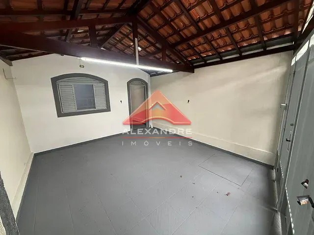 Casa com 148m² 3 quartos e 2 banheiros, à venda, no bairro Jardim Santa Inês I em São José dos Campos