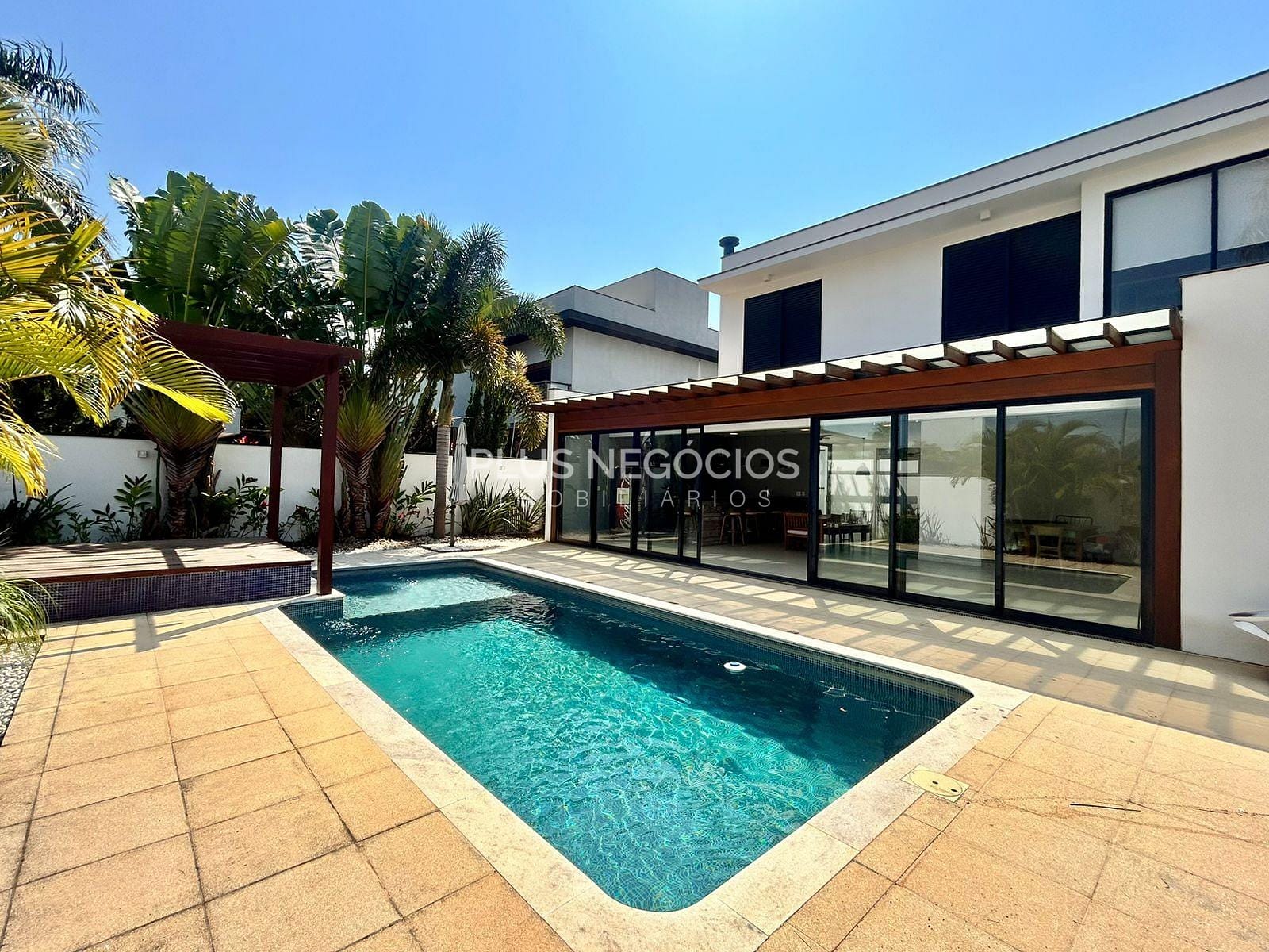 Casa, 3 quartos, 435 m² - Foto 1