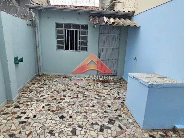 Casa 2 quartos e 1 banheiro, para alugar, no bairro Vila Maria em São José dos Campos