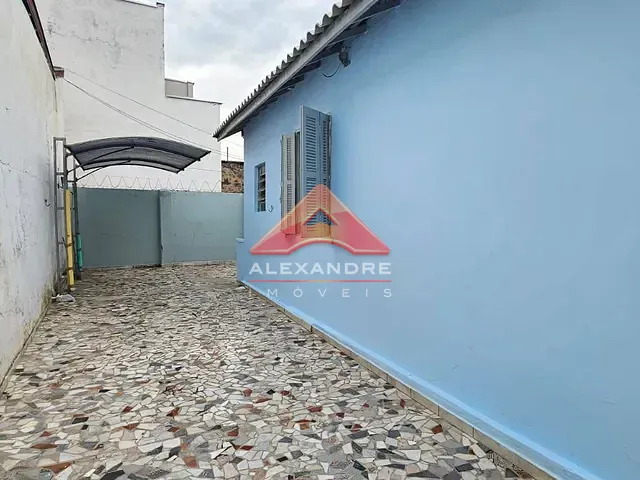 Casa 2 quartos e 1 banheiro, para alugar, no bairro Vila Maria em São José dos Campos