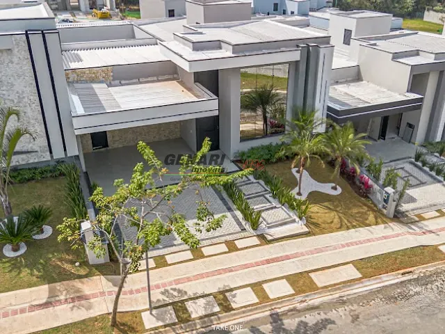 Casa com 300m² 3 quartos e 5 banheiros, à venda, no bairro London Park em Indaiatuba
