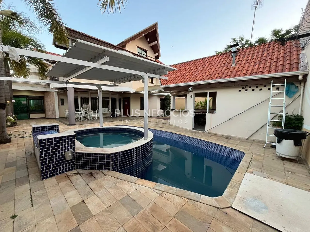 Casa, 1 quarto, 589 m² - Foto 3