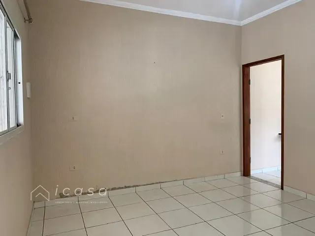 Casa com 175m² 4 quartos e 3 banheiros, à venda, no bairro Parque Residencial Santo André em Caçapava