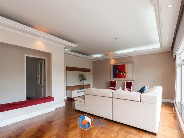 Casa com 400m² 4 quartos e 5 banheiros, à venda, no bairro Vila Ipojuca em São Paulo