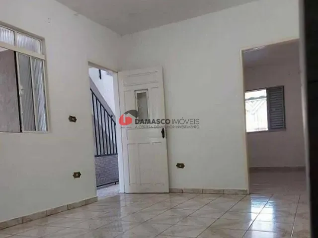 Casa 2 quartos e 1 banheiro, à venda, no bairro Vila Palmares em Santo André