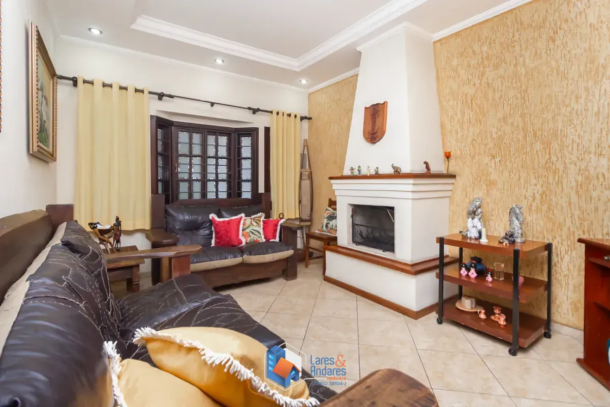 Sobrado, 3 quartos, 186 m² - Foto 1