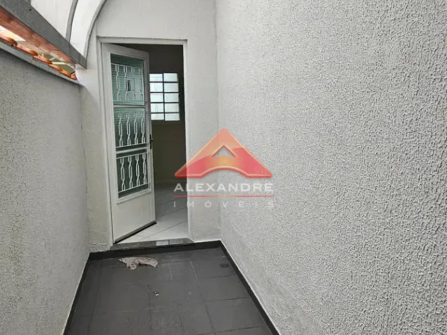 Casa 3 quartos e 1 banheiro, à venda, no bairro Jardim São Vicente em São José dos Campos