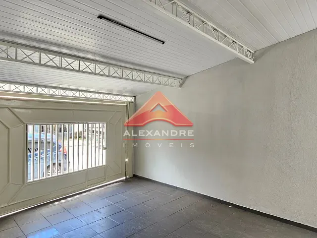 Casa 3 quartos e 1 banheiro, à venda, no bairro Jardim São Vicente em São José dos Campos