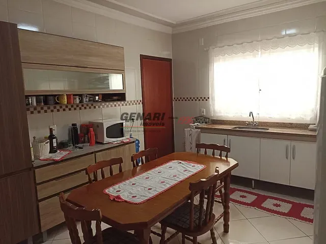 Casa com 130m² 2 quartos e 2 banheiros, à venda, no bairro Jardim Hubert em Indaiatuba