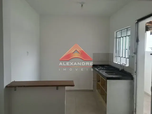 Casa 1 quarto e 1 banheiro, para alugar, no bairro Jardim Ismênia em São José dos Campos