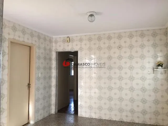 Casa 2 quartos e 1 banheiro, para alugar, no bairro Santa Maria em São Caetano do Sul