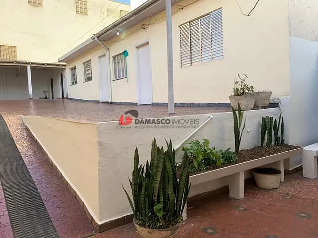 Casa 2 quartos e 1 banheiro, para alugar, no bairro Santa Maria em São Caetano do Sul