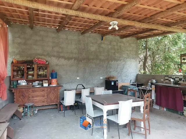 Casa com 1801m² 2 quartos e 3 banheiros, à venda, no bairro Paisagem Renoir em Cotia