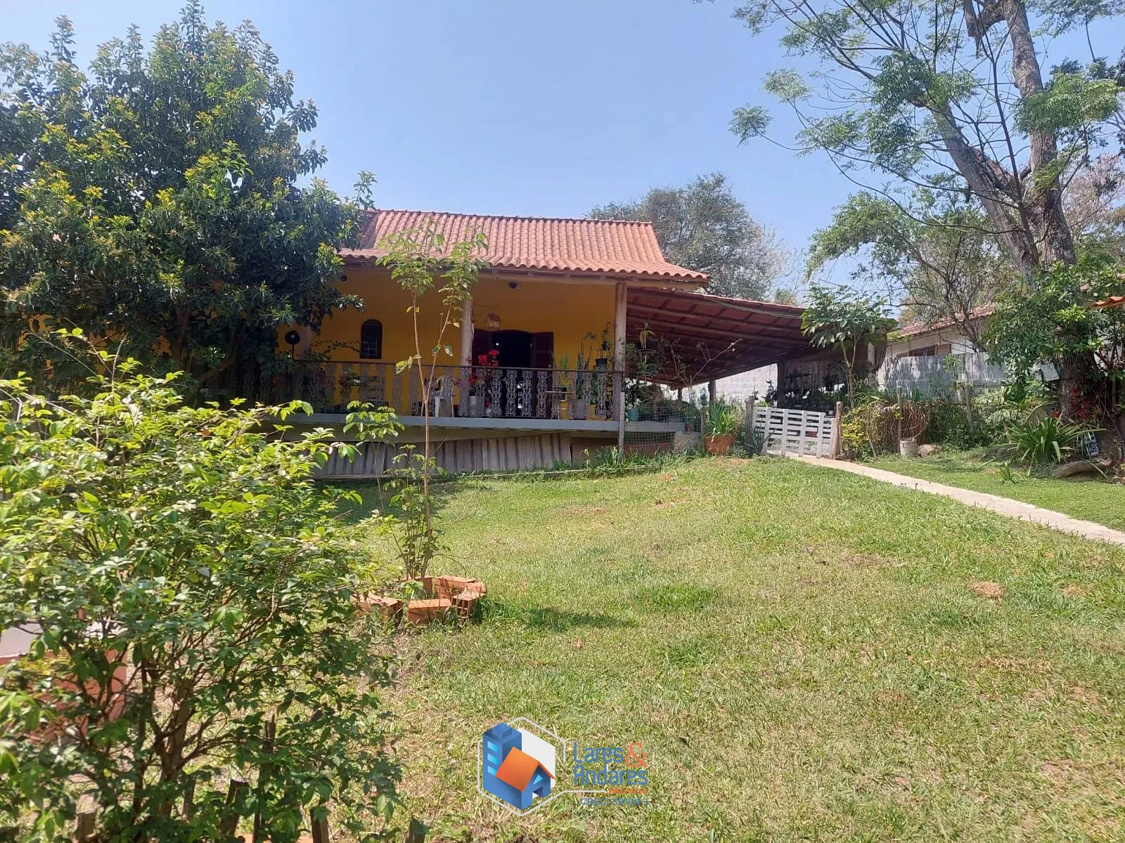 Casa, 2 quartos, 243 m² - Foto 1