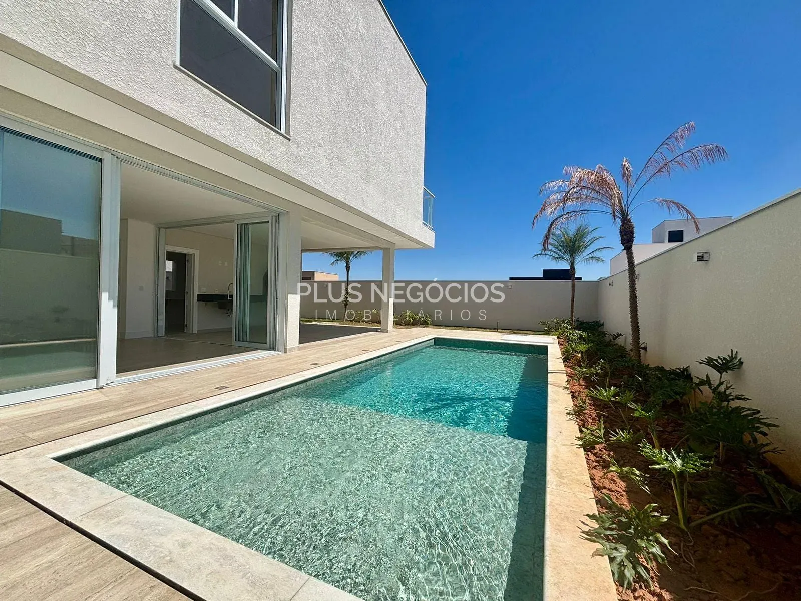 Casa, 4 quartos, 358 m² - Foto 3