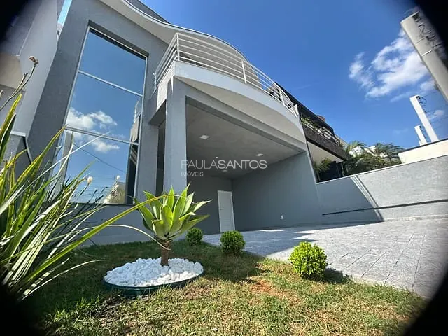 Casa com 250m² 4 quartos e 3 banheiros, à venda, no bairro Wanel Ville em Sorocaba