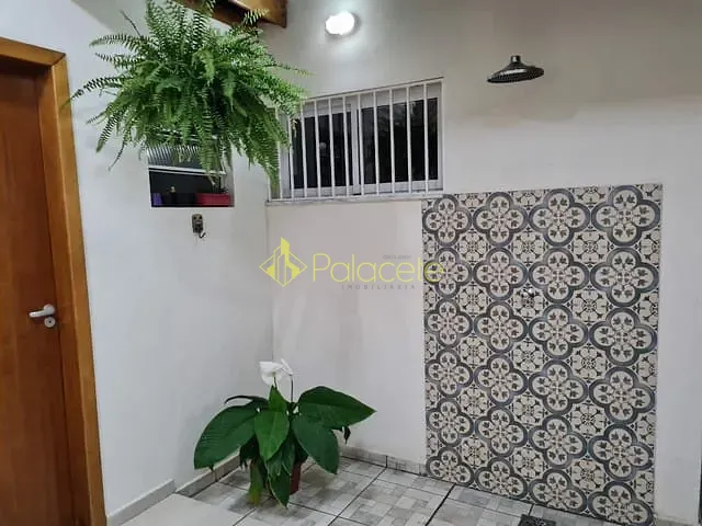 Casa com 180m² 3 quartos e 3 banheiros, à venda, no bairro Residencial Jardim Aurora em Pindamonhangaba