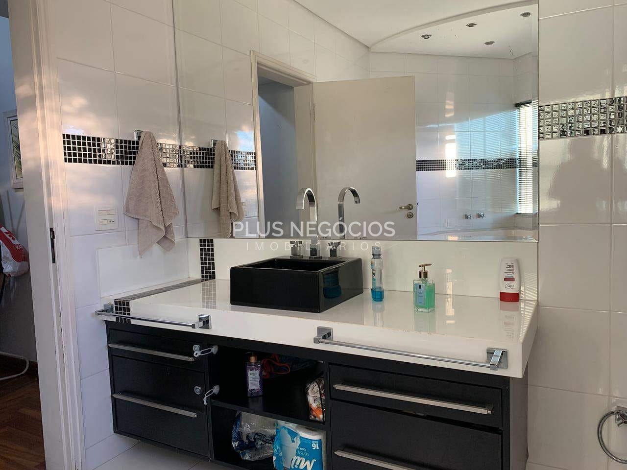 Casa, 3 quartos, 475 m² - Foto 39