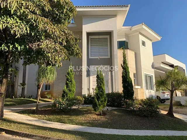 Casa com 410m² 3 quartos e 4 banheiros, à venda, no bairro Aparecidinha em Sorocaba