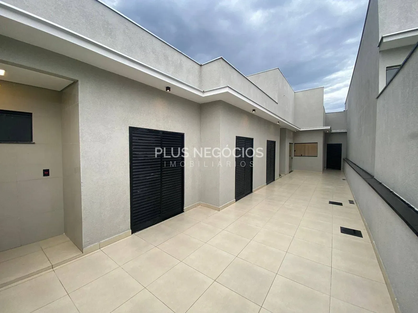 Casa, 3 quartos, 191 m² - Foto 1