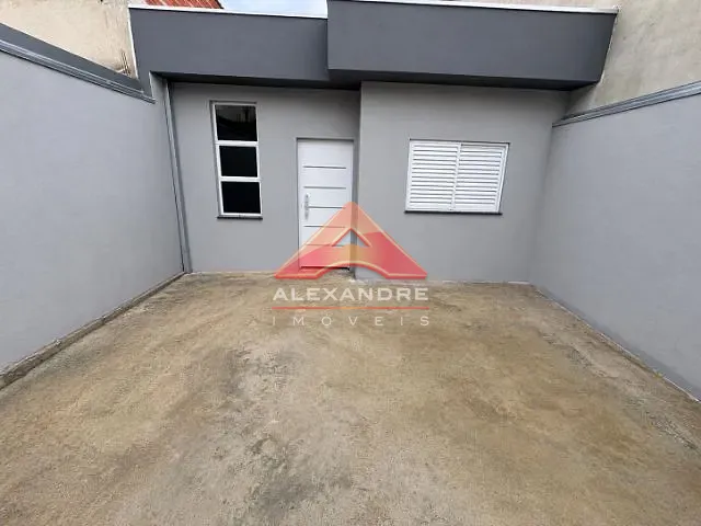 Casa com 150m² 2 quartos e 1 banheiro, à venda, no bairro Loteamento Portal Santa Inês em São José dos Campos