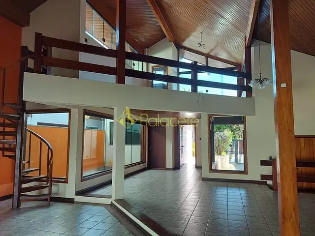 Casa com 570m² 3 quartos e 6 banheiros, à venda, no bairro Jardim das Nações em Taubaté