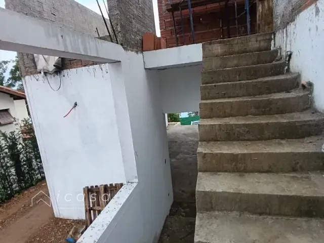 Casa com 720m² 4 quartos e 1 banheiro, à venda, no bairro Toninhas em Ubatuba