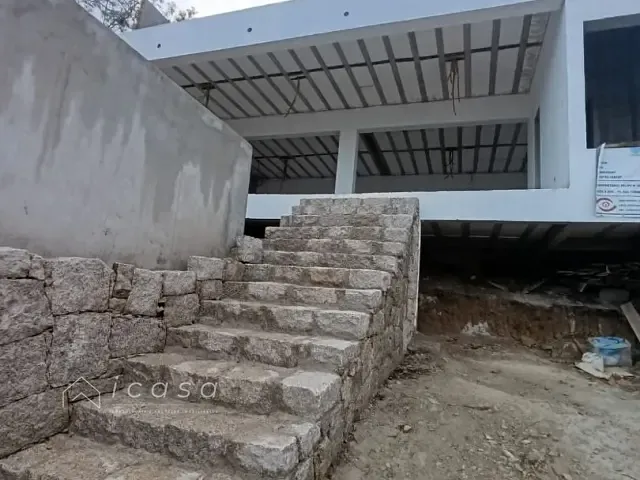 Casa com 720m² 4 quartos e 1 banheiro, à venda, no bairro Toninhas em Ubatuba