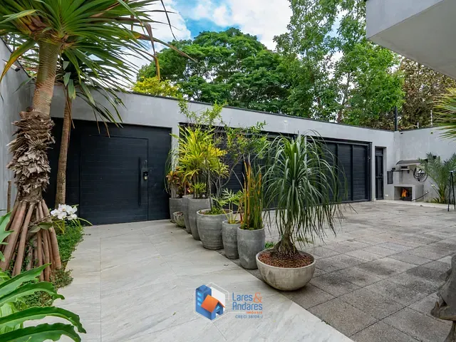Casa com 504m² 4 quartos e 6 banheiros, à venda, no bairro Alto de Pinheiros em São Paulo