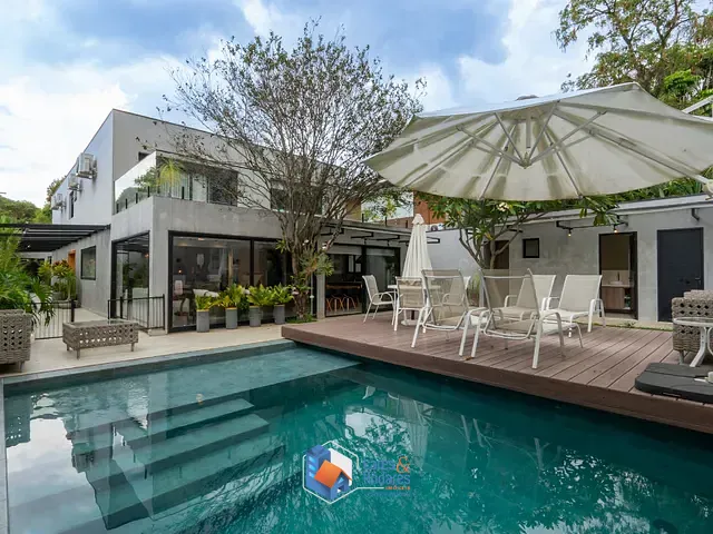 Casa com 504m² 4 quartos e 6 banheiros, à venda, no bairro Alto de Pinheiros em São Paulo